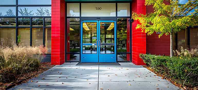 Roll Up Storefront Doors in Oak Ridge, FL